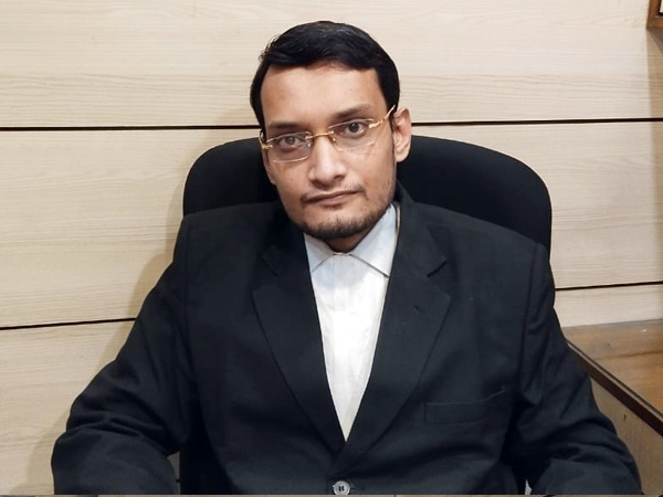 Advocate Saptarshi Dutt (Partner)